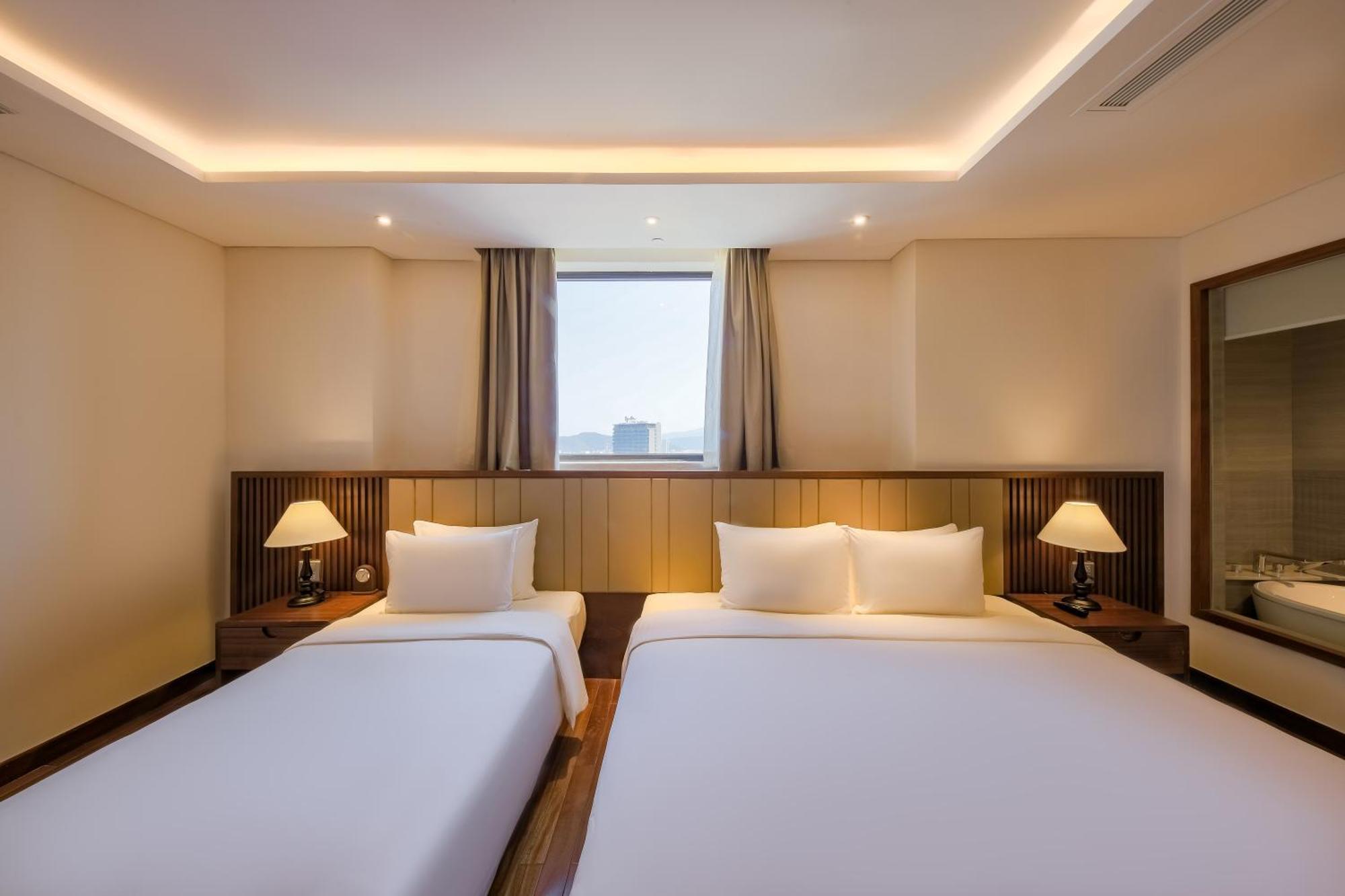 Green Beach Hotel Nha Trang Exterior foto